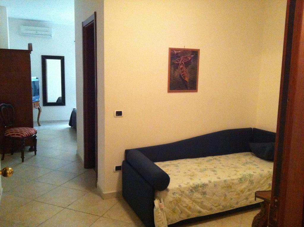 Albergo Delle Rose Pozzuoli Pokój zdjęcie
